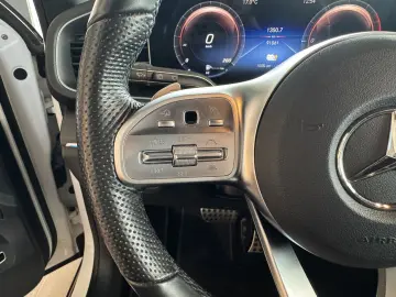 MERCEDES-BENZ GLE 350 4M AMG-Line LED SHZ ACC AHK Na…