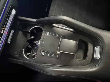 MERCEDES-BENZ GLE 350 4M AMG-Line LED SHZ ACC AHK Na…