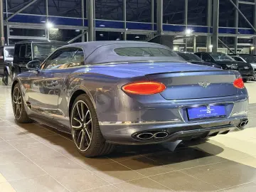 BENTLEY Continental GTC V8 Convertible Mulliner Carbon