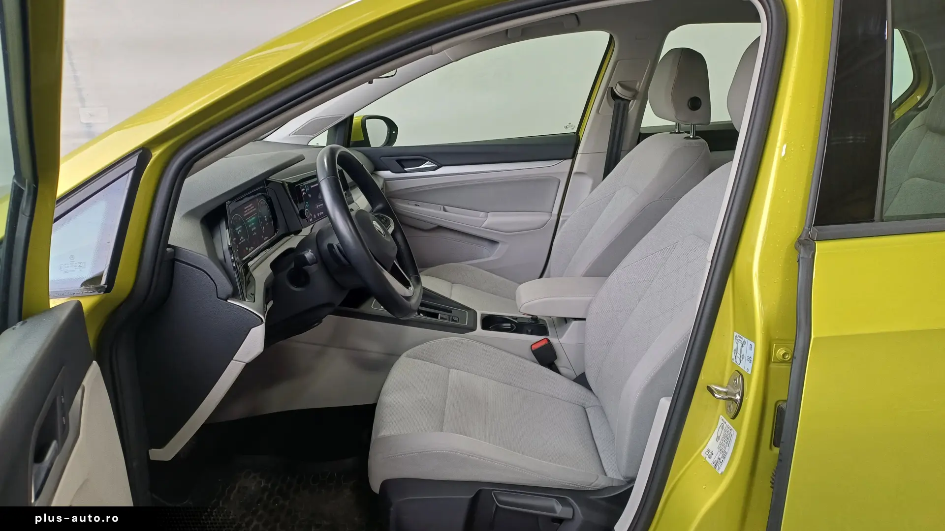 VW Golf Life 1.0 eTSI DSG mild hybrid