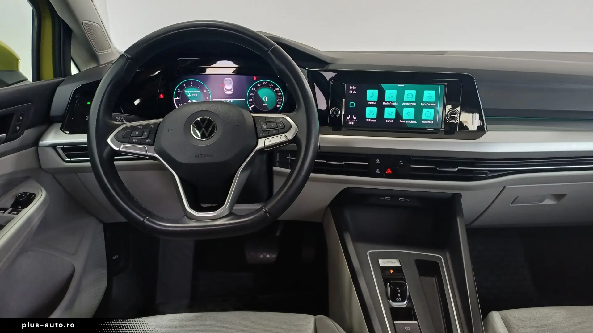 VW Golf Life 1.0 eTSI DSG mild hybrid