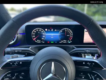 Mercedes-Benz A 250 e EQ PHEV Techn. AMG