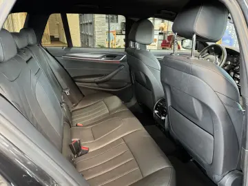 BMW 530 d M-Sport Business Leder Ambiente Luftfeder.