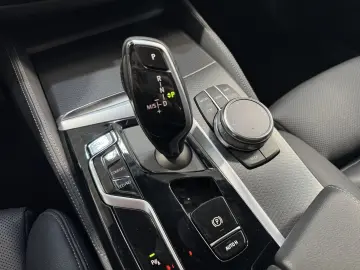 BMW 530 d M-Sport Business Leder Ambiente Luftfeder.