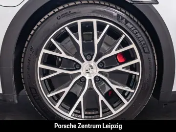 PORSCHE Taycan 4S Cross Turismo Soft-Close BOSE ACC Chro