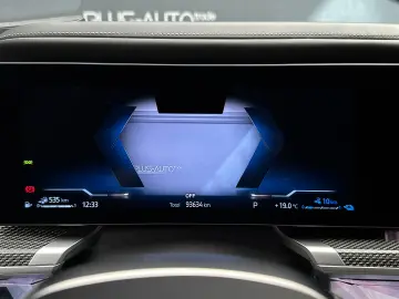 BMW 750e xDrive Plug-in Hybrid