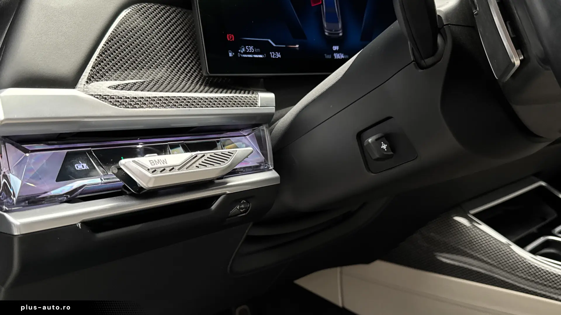 BMW 750e xDrive Plug-in Hybrid