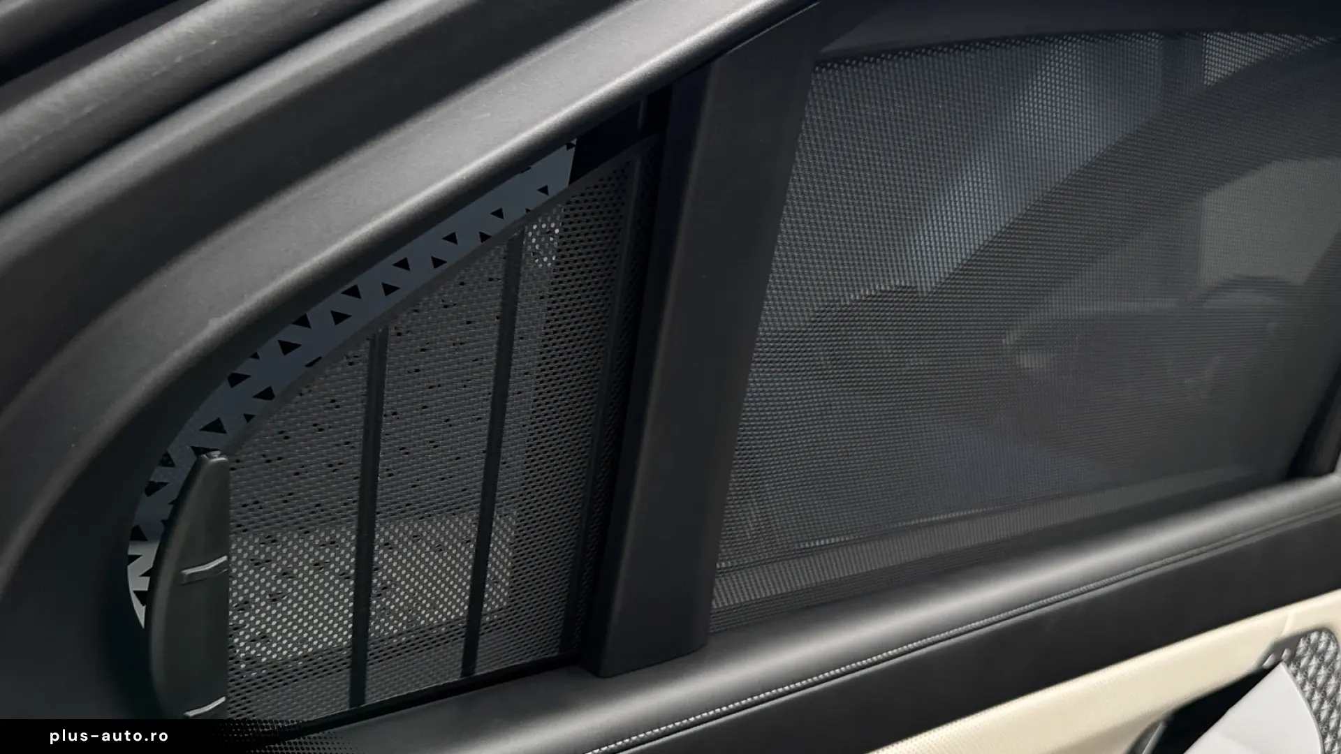 BMW 750e xDrive Plug-in Hybrid