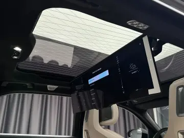 BMW 750e xDrive Plug-in Hybrid