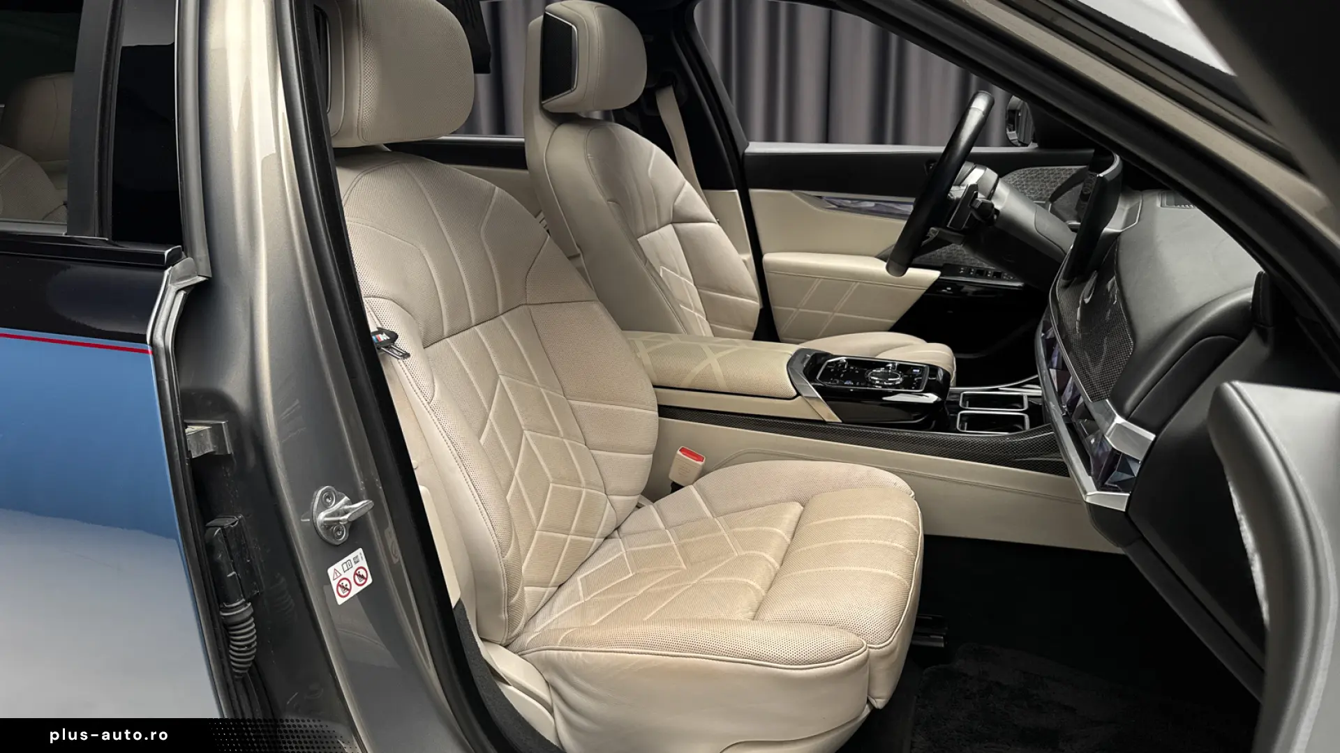 BMW 750e xDrive Plug-in Hybrid