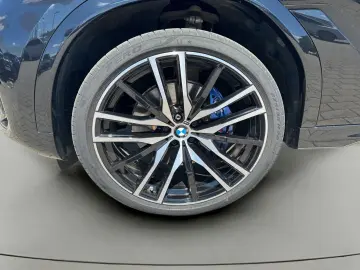 BMW X6 xDrive40d M Sportpaket Navi LED Shz
