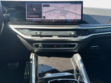 BMW X6 xDrive40d M Sportpaket Navi LED Shz