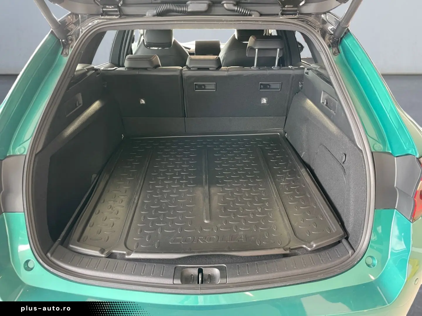 TOYOTA Corolla 2.0 TS Hybrid GR Sport  LED el. Heck CAM