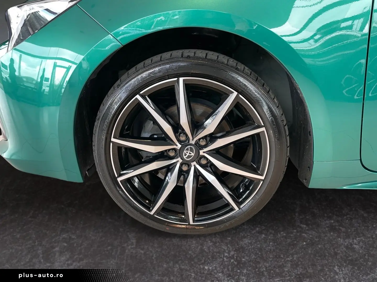 TOYOTA Corolla 2.0 TS Hybrid GR Sport  LED el. Heck CAM