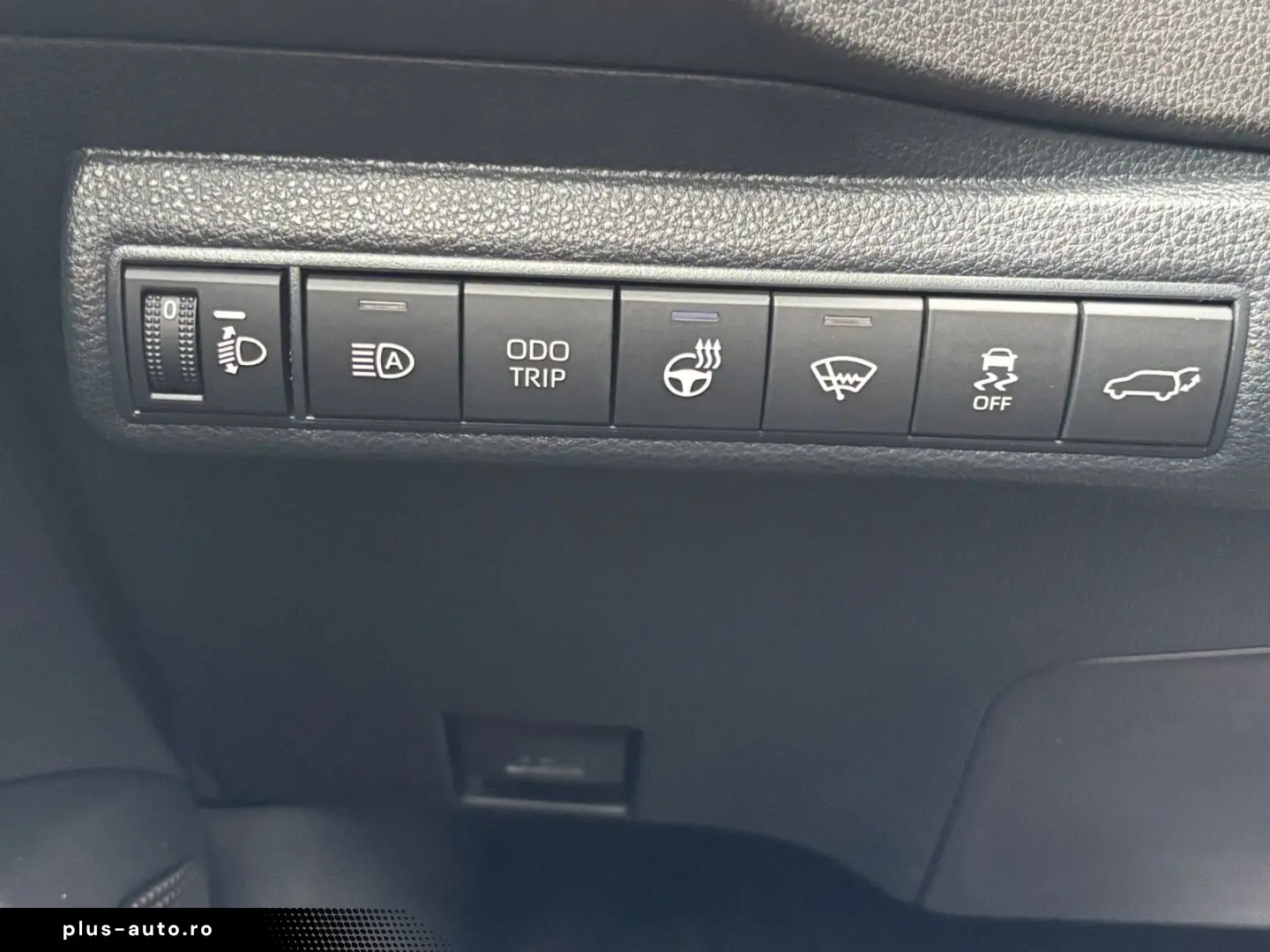 TOYOTA Corolla 1.8 Hybrid TS Teamp  LED el Heck CAM AHK