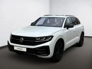 VW Touareg 3.0 TDI R-Line 4M PANO AHK STAHZG LUFT