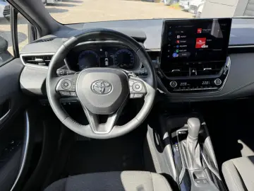 TOYOTA Corolla Touring Sports 2.0 Hybrid Business Editi