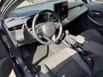 TOYOTA Corolla Touring Sports 2.0 Hybrid Business Editi