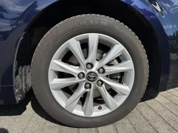 TOYOTA Corolla Touring Sports 2.0 Hybrid Business Editi