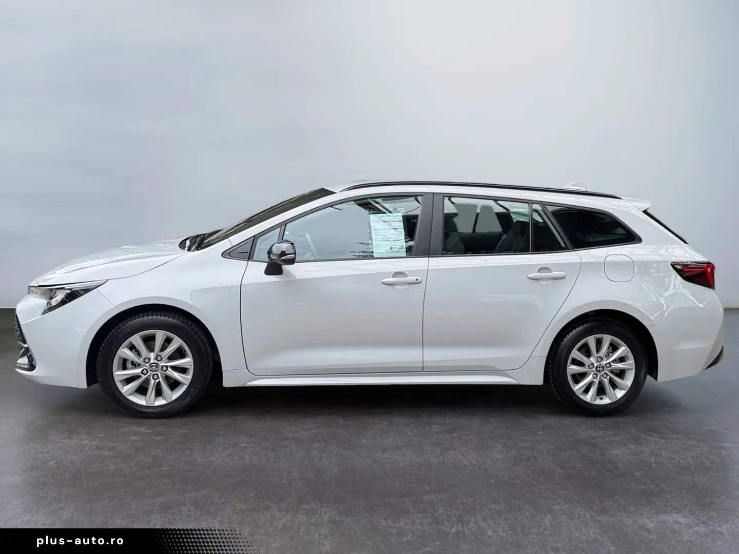 TOYOTA Corolla TS 1.8 Hybrid Business   LED ACC RCam