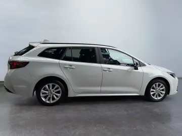 TOYOTA Corolla TS 1.8 Hybrid Business   LED ACC RCam