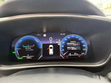 TOYOTA Corolla TS 1.8 Hybrid Business   LED ACC RCam