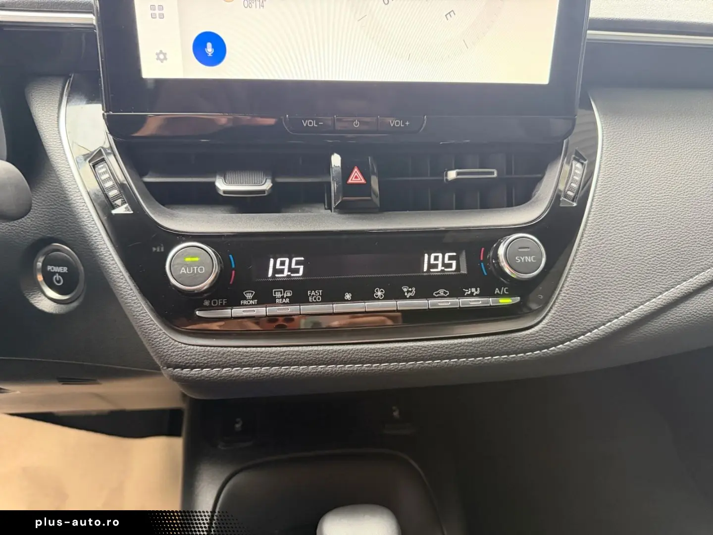 TOYOTA Corolla TS 1.8 Hybrid Business   LED ACC RCam