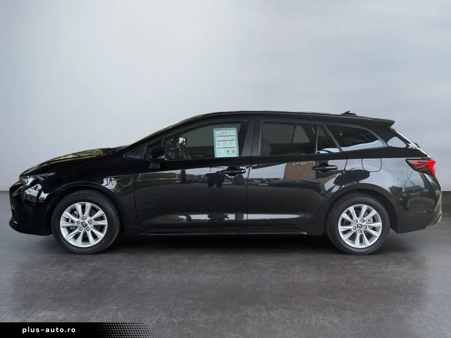 TOYOTA Corolla TS 1.8 Hybrid Business   LED ACC RCam