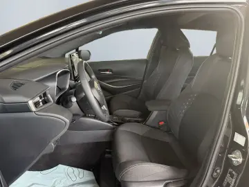 TOYOTA Corolla TS 1.8 Hybrid Business   LED ACC RCam
