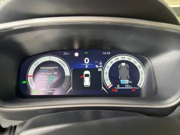 TOYOTA Corolla TS 1.8 Hybrid Business   LED ACC RCam
