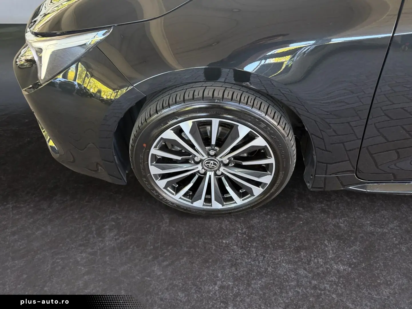 TOYOTA Corolla 1.8 TS Hybrid Team D  Technik-Paket SHZ