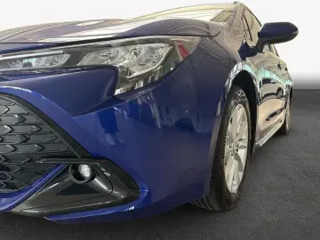 TOYOTA Corolla 2.0 Hybrid Touring Sports Business Editi