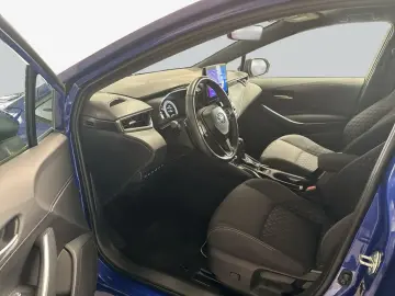 TOYOTA Corolla 2.0 Hybrid Touring Sports Business Editi