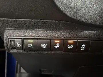 TOYOTA Corolla 2.0 Hybrid Touring Sports Business Editi