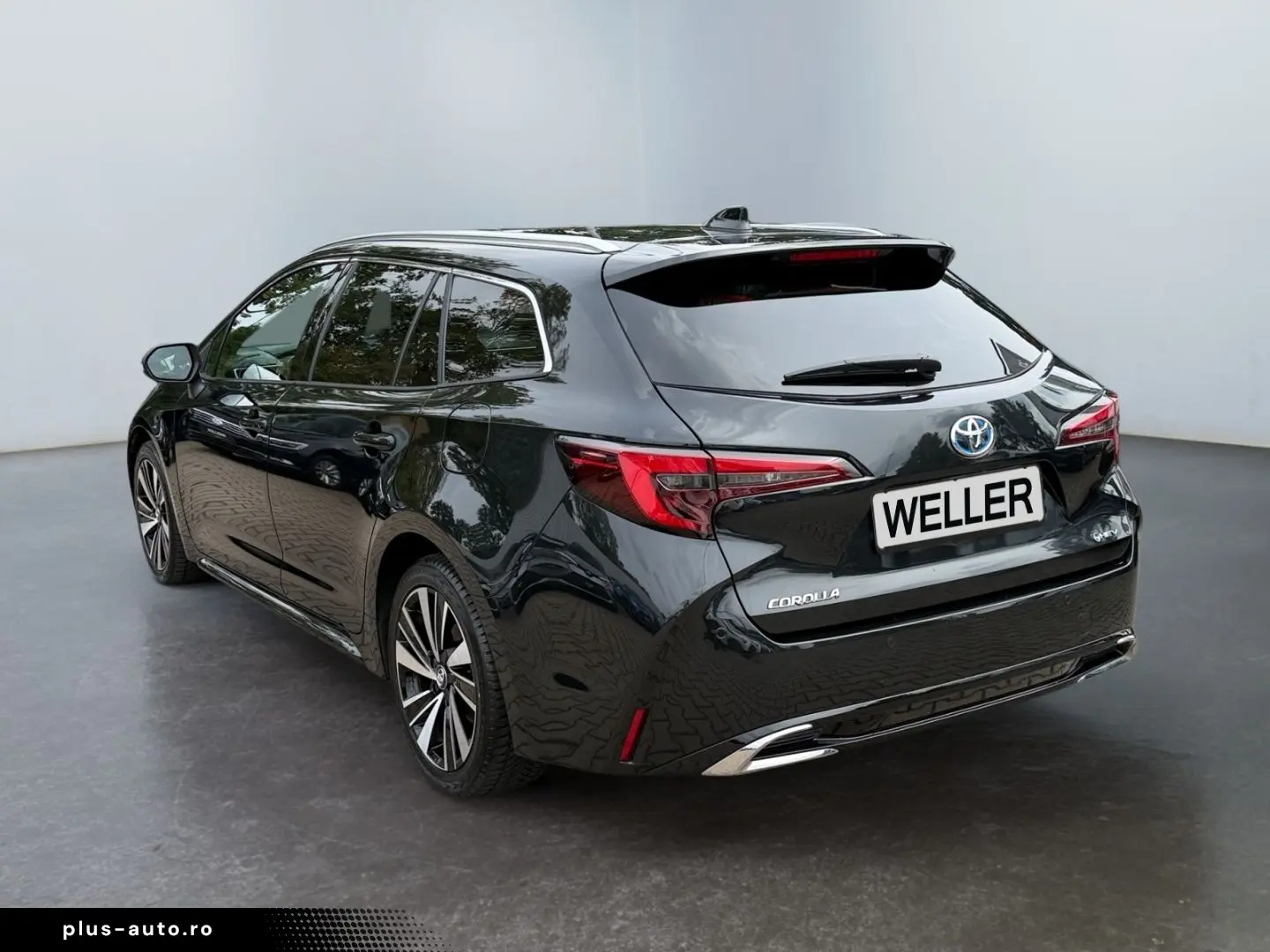 TOYOTA Corolla 1.8 TS Hybrid Teamplayer  LED SHZ CAM PD