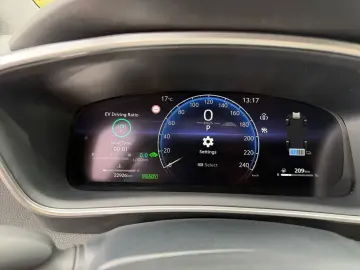 TOYOTA Corolla 1.8 TS Hybrid Teamplayer  LED SHZ CAM PD