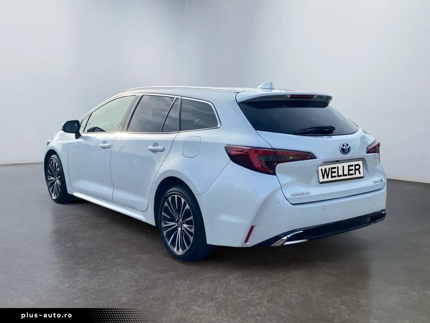 TOYOTA Corolla 2.0 TS Hybrid Team D  LED SHZ CAM ACC PD