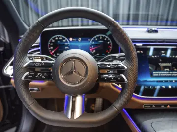 Mercedes-Benz E 200  Premium Plus