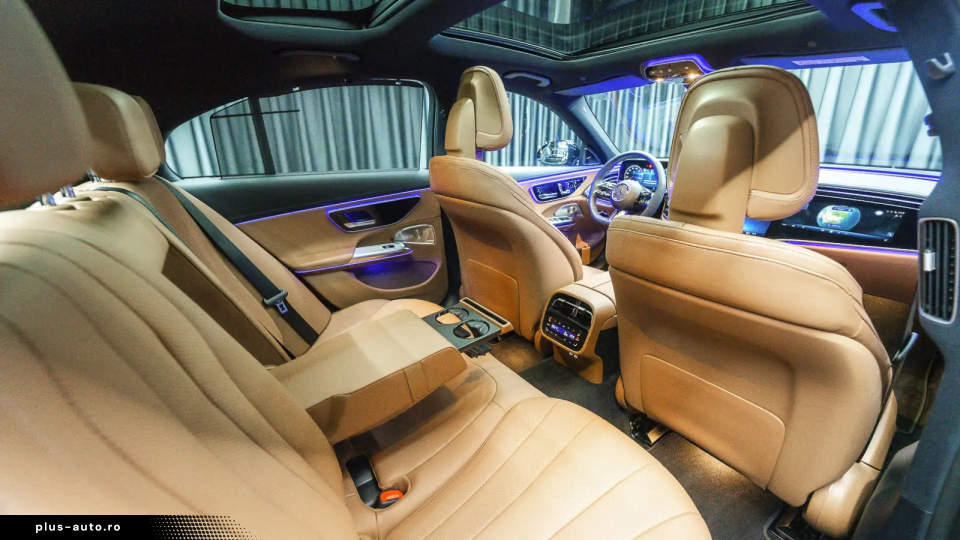 Mercedes-Benz E 200  Premium Plus