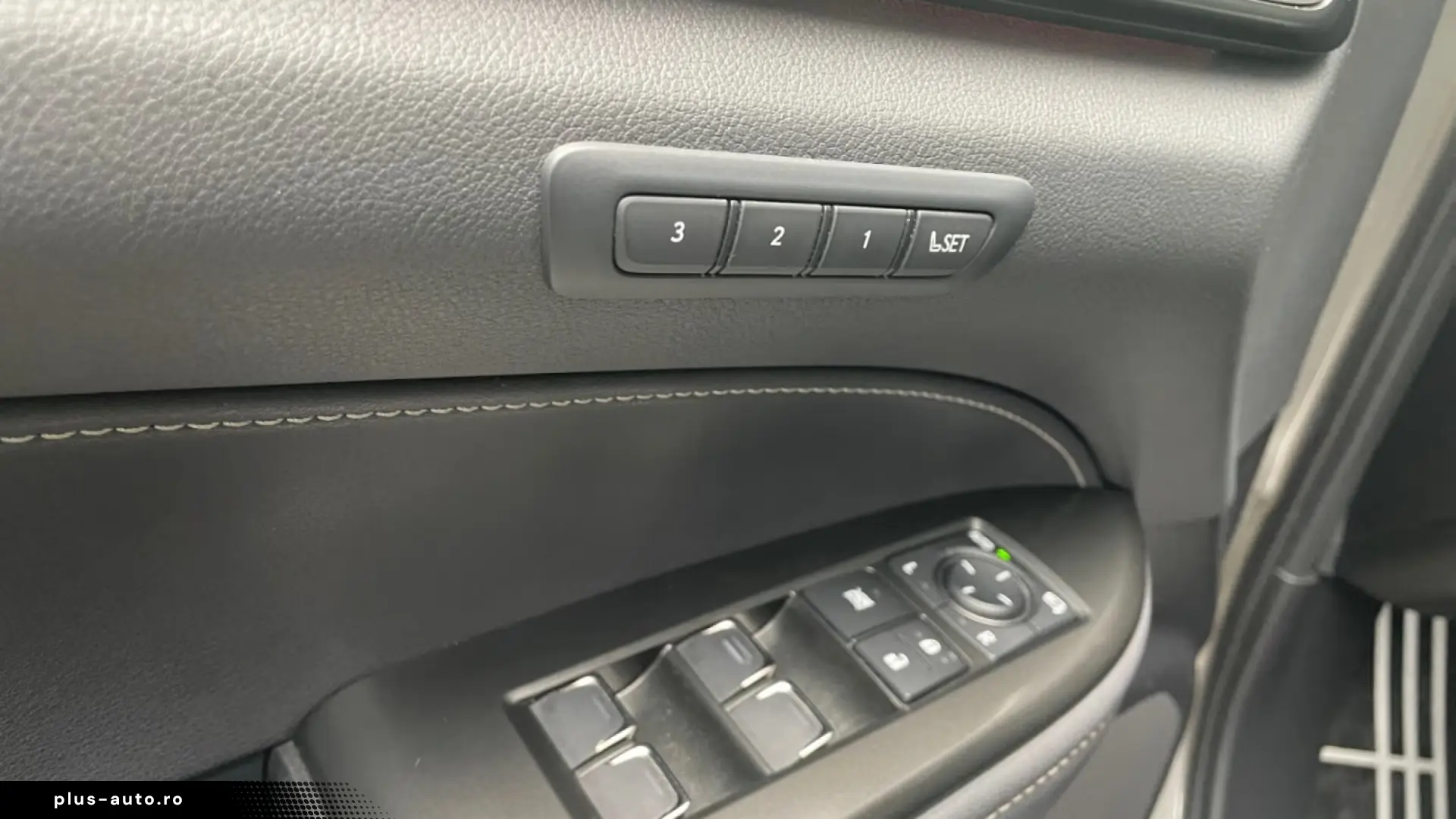 Lexus NX 450h  F Sport  20inch All-wheel-drive Matrix 360