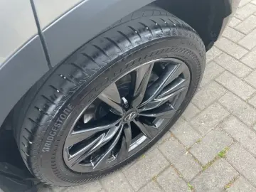 Lexus NX 450h  F Sport  20inch All-wheel-drive Matrix 360