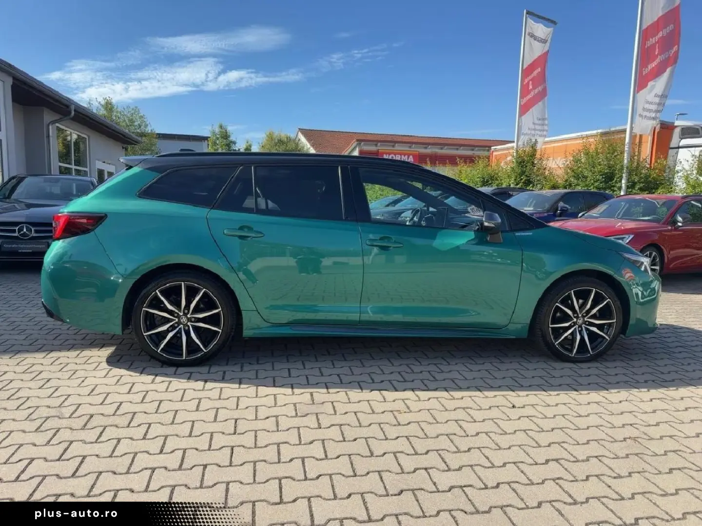 TOYOTA Corolla TS 2 0 196 PS Hybrid GR Sport inkl. AHK