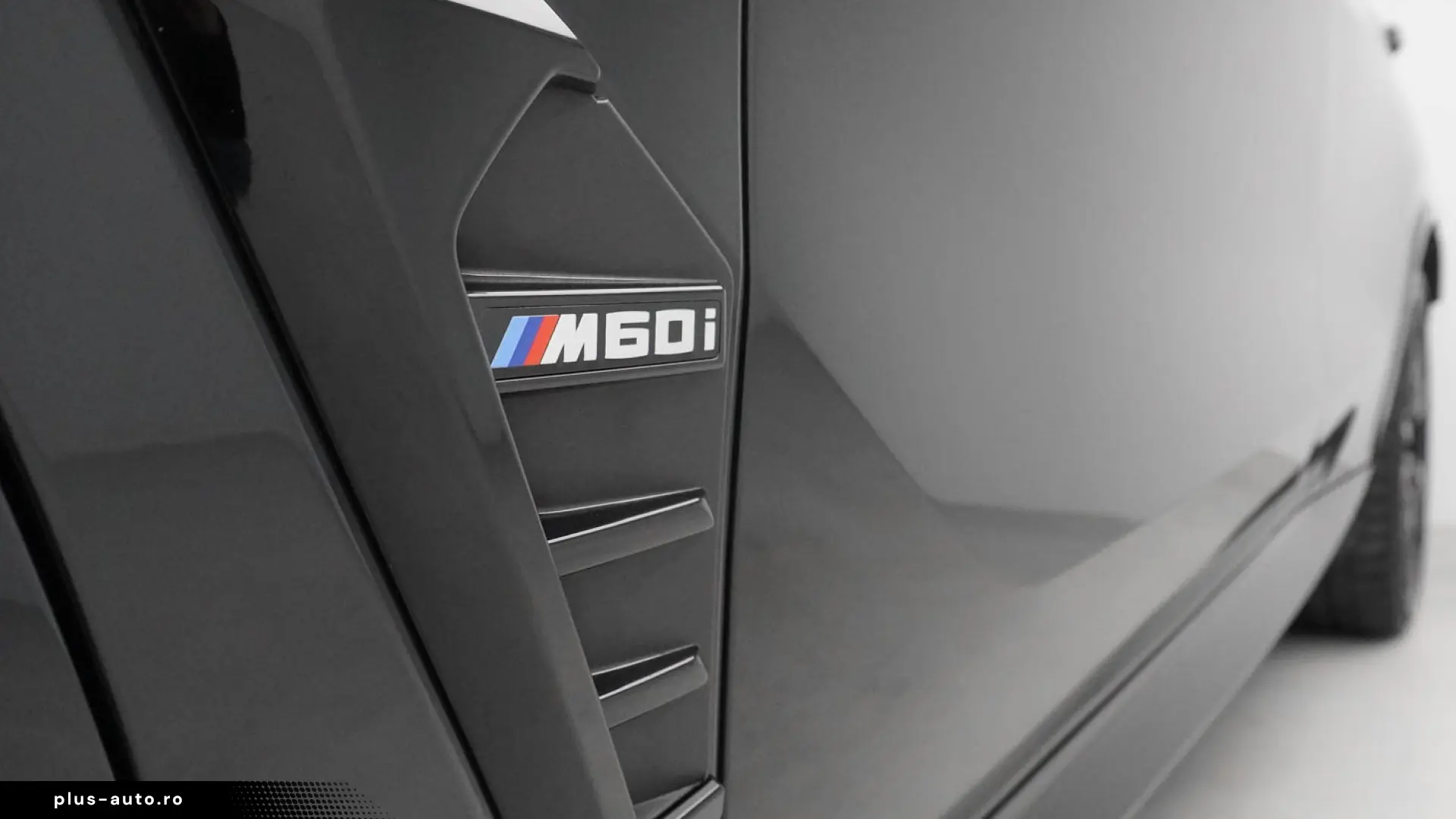 BMW X5 M60I Xdrive