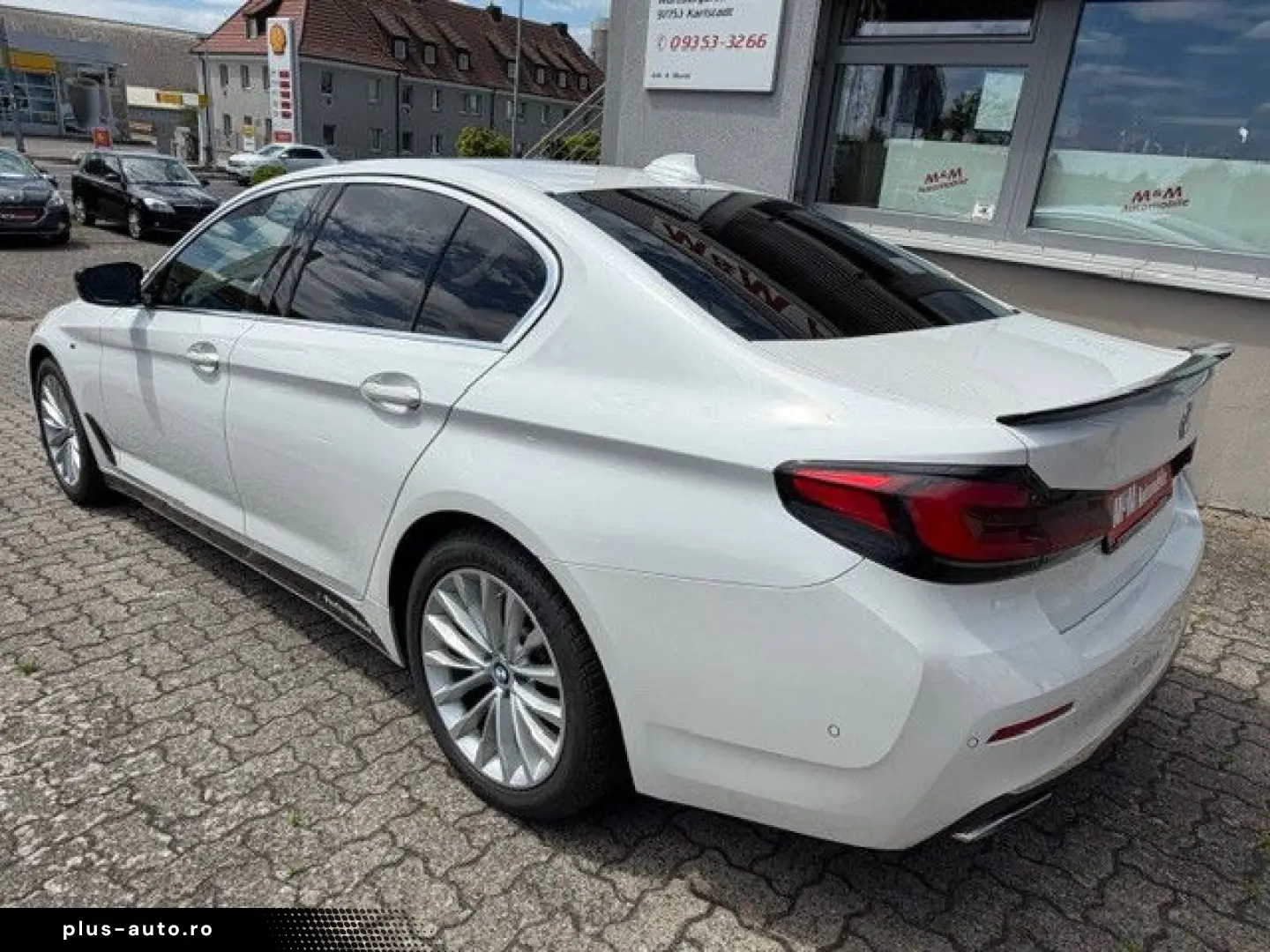 BMW 530i Luxury Line  LASER