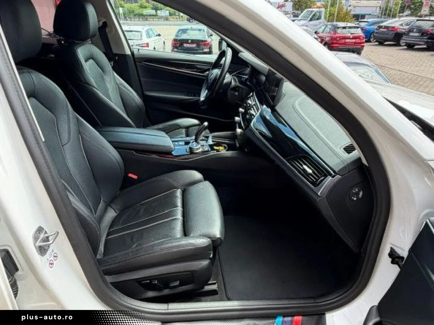 BMW 530i Luxury Line  LASER
