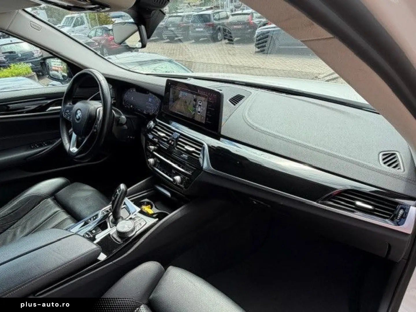 BMW 530i Luxury Line  LASER
