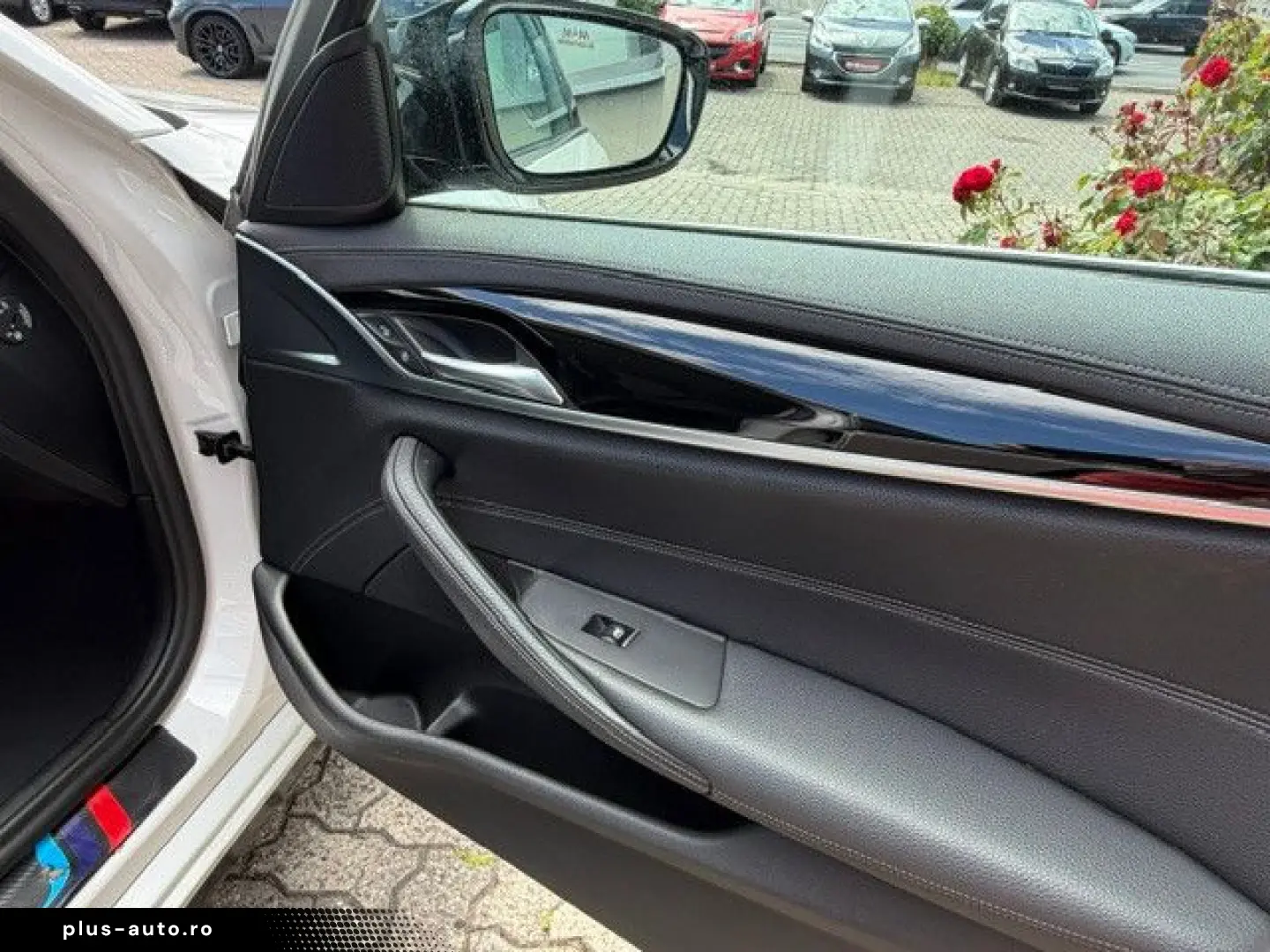 BMW 530i Luxury Line  LASER