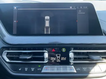 BMW M135i xDrive LED NAVI MEMORY KEYLESS LEDER 18