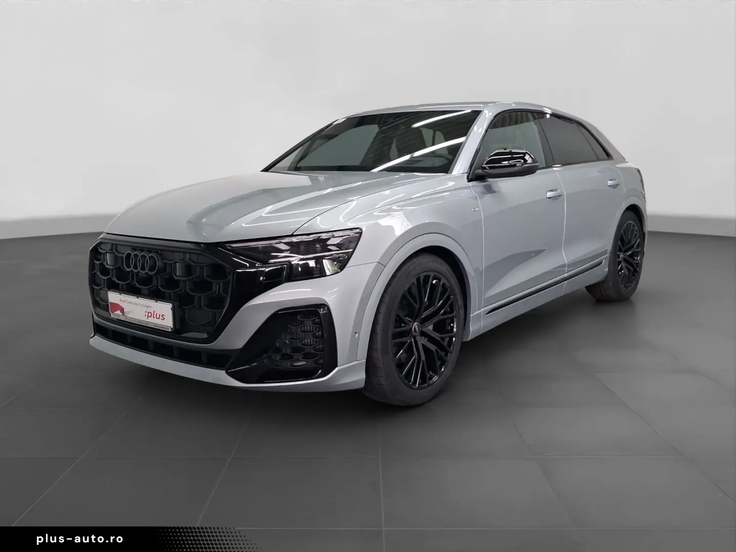 AUDI Q8 TFSI Q 2x S LINE