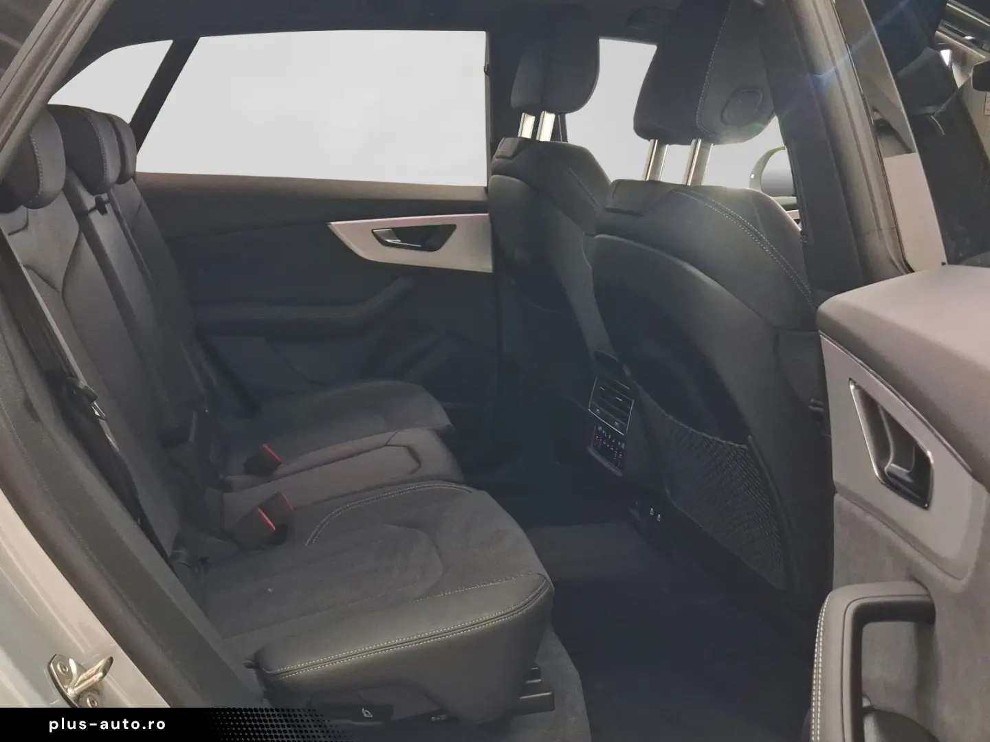AUDI Q8 TFSI Q 2x S LINE